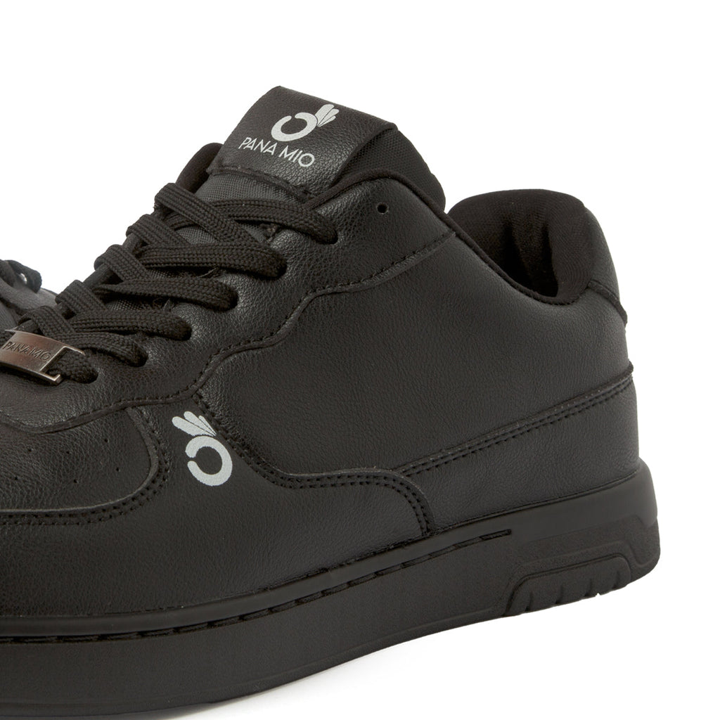 Black Low retro