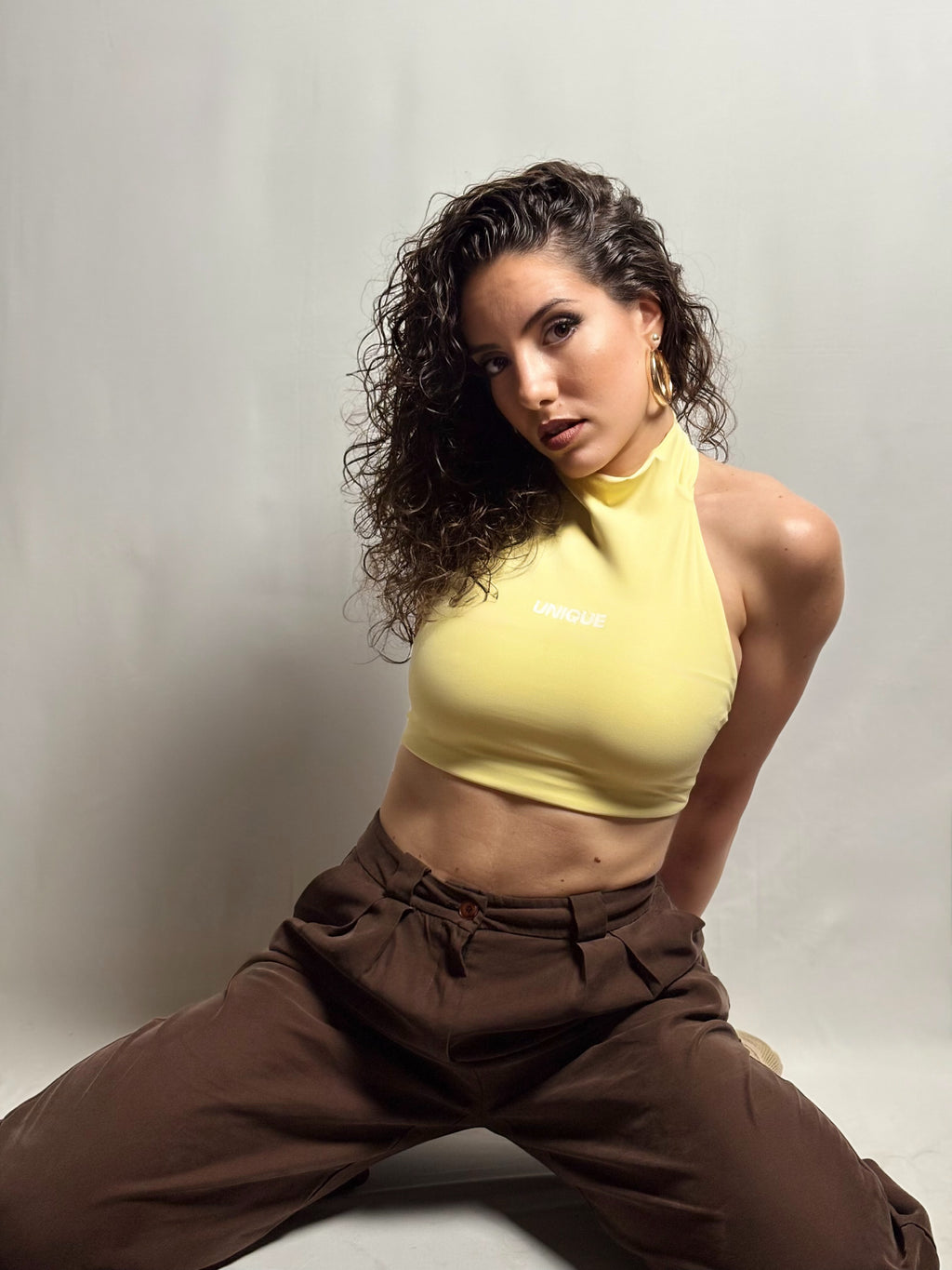 Alma Top – High Neck Open Back